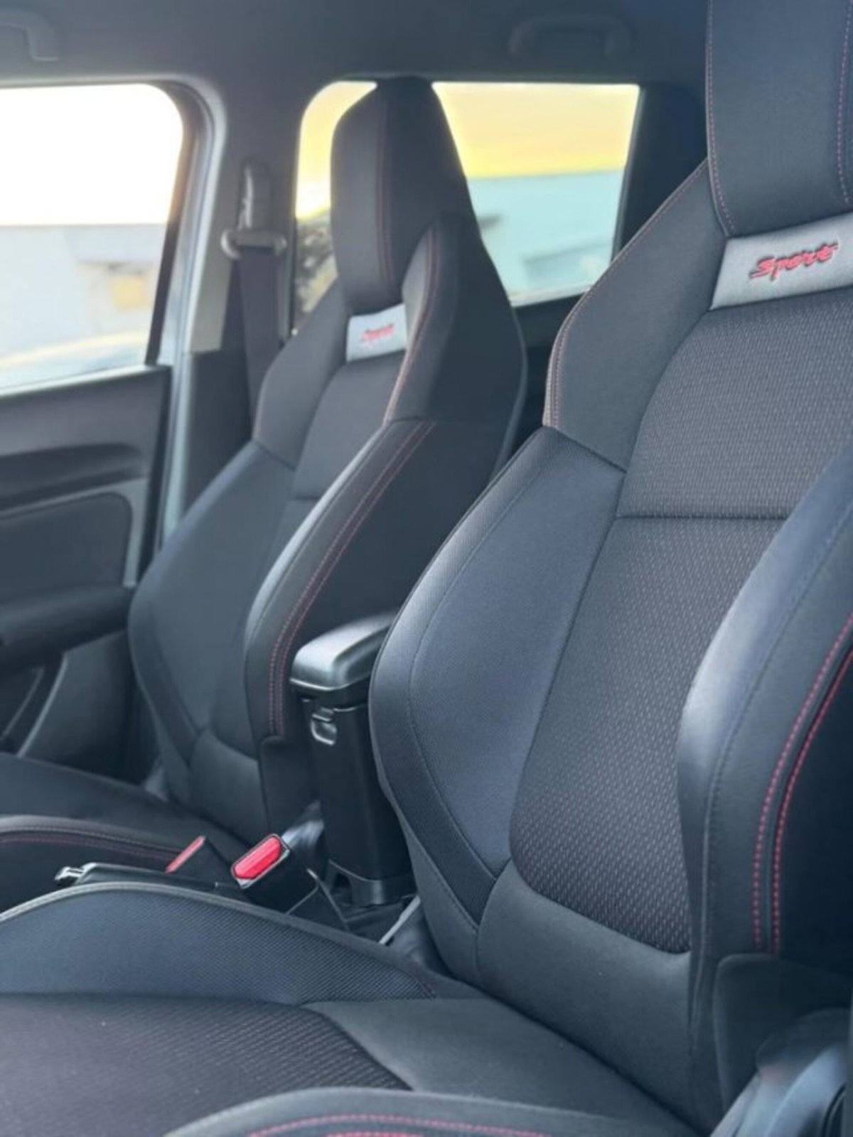 Suzuki Swift Sport 1.4 Boosterjet (17)