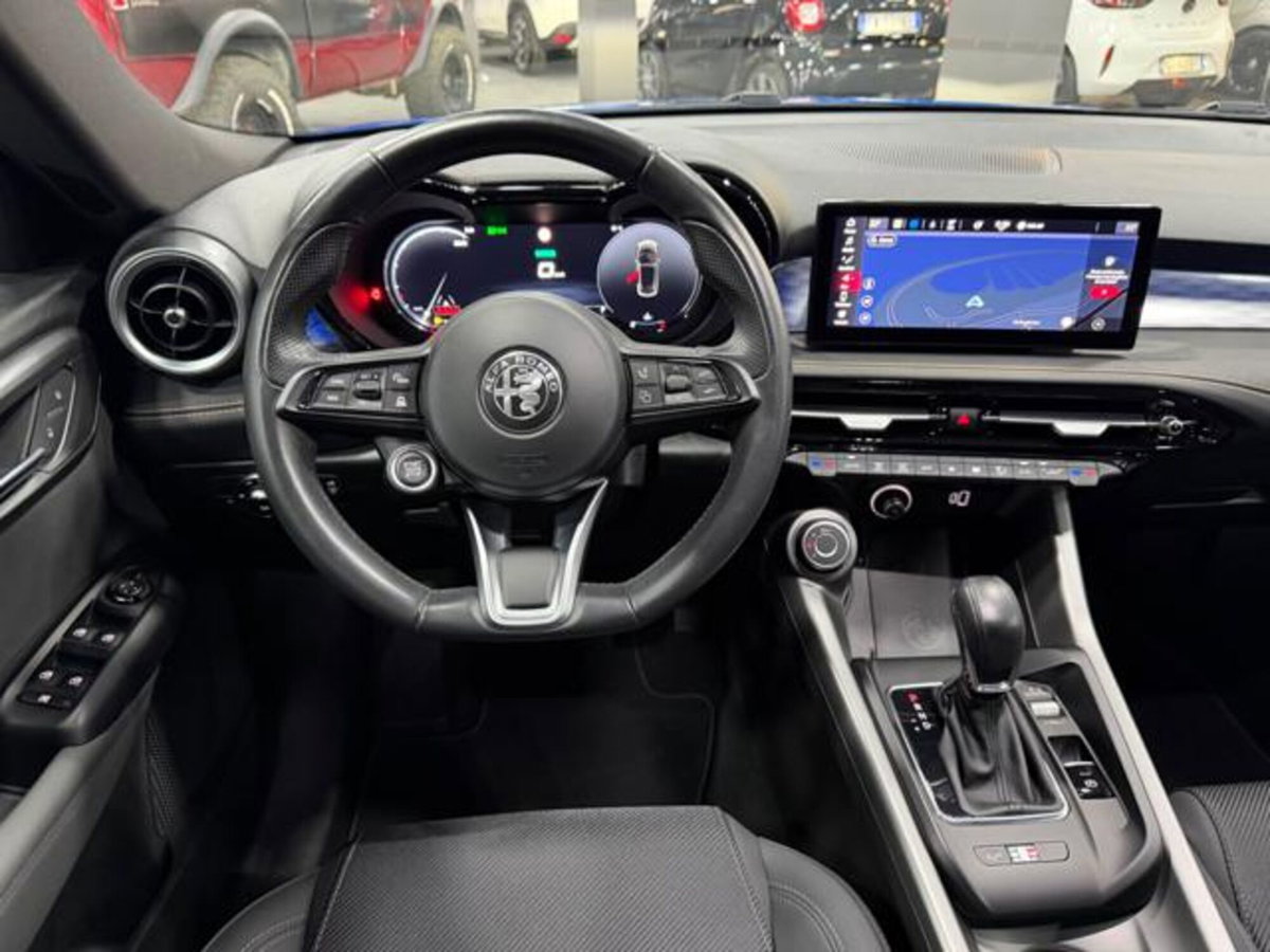 Alfa Romeo Tonale 1.5 hybrid Intensa 160cv tct7 (13)