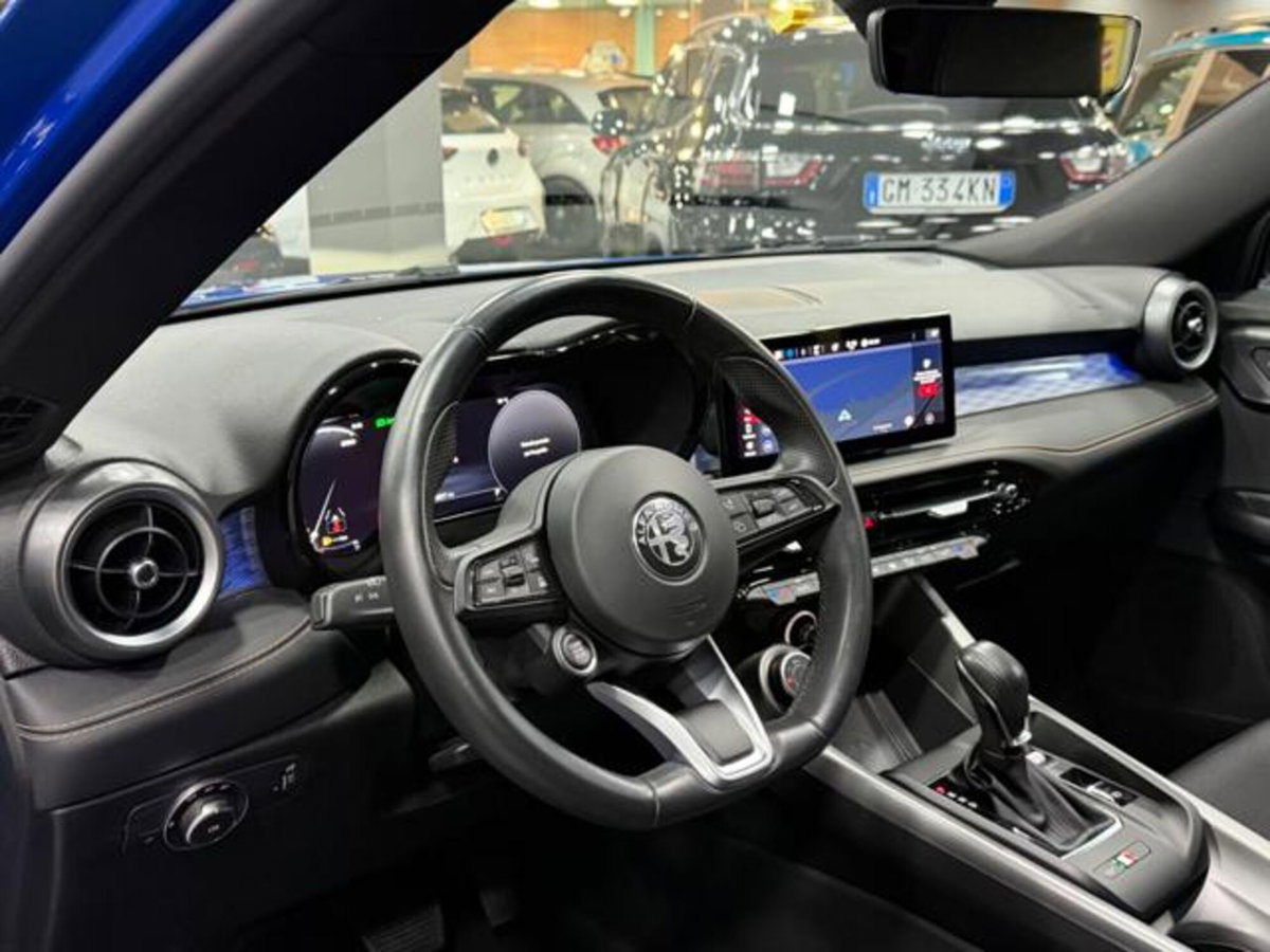 Alfa Romeo Tonale 1.5 hybrid Intensa 160cv tct7 (9)