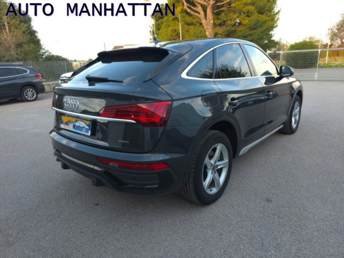 Audi Q5 40 TDI 204 CV quattro S tronic Business (12)