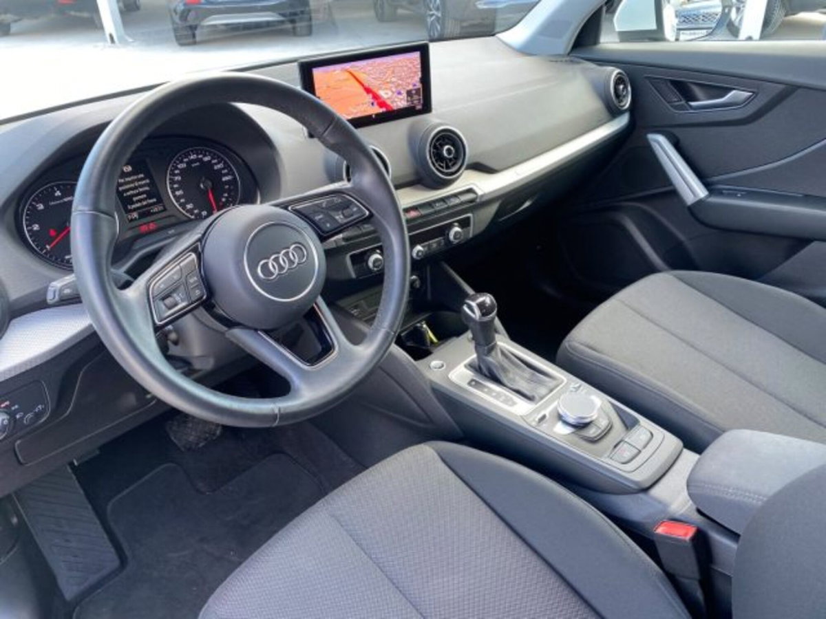 Audi Q2 Q2 30 TDI S tronic Business (13)