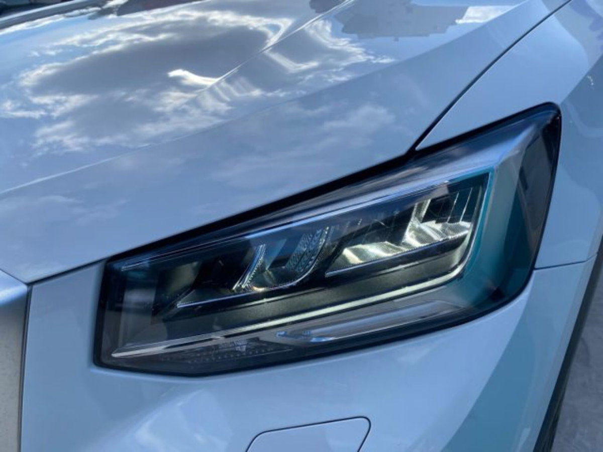 Audi Q2 Q2 30 TDI S tronic Business (17)