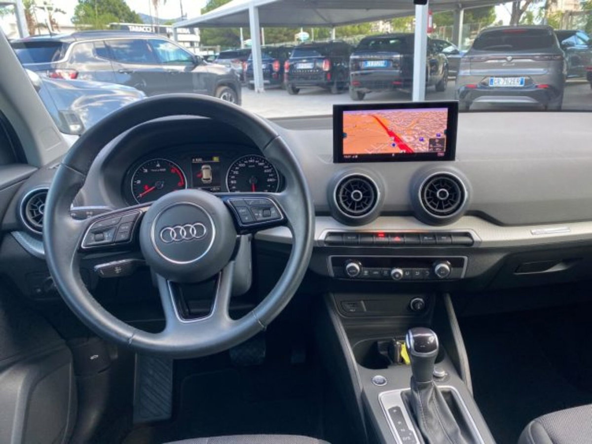 Audi Q2 Q2 30 TDI S tronic Business (7)