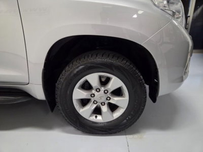 Toyota Land Cruiser 3.0 D4-D 5 porte (15)
