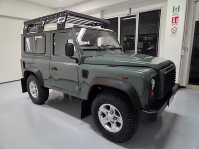 Land Rover Defender 90 2.4 TD4 Station Wagon S (3)