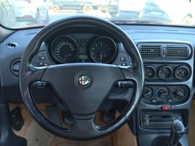 Alfa Romeo Gtv 2.0i 16V Twin Spark cat L (11)