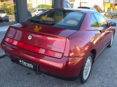 Alfa Romeo Gtv 2.0i 16V Twin Spark cat L (2)