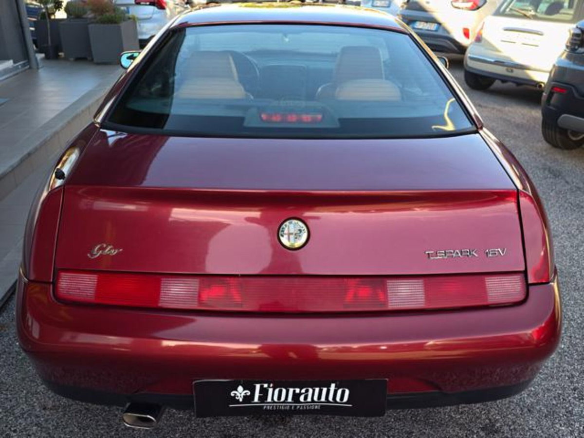Alfa Romeo Gtv 2.0i 16V Twin Spark cat L (3)