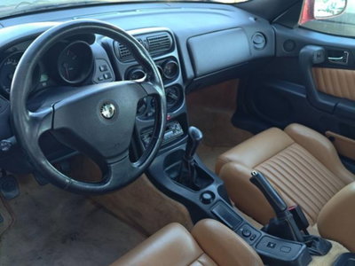 Alfa Romeo Gtv 2.0i 16V Twin Spark cat L (7)