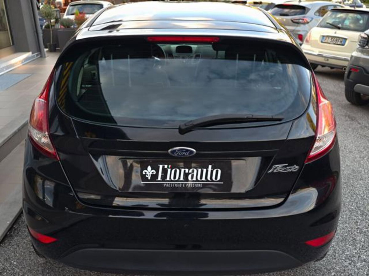 Ford Fiesta 1.5 TDCi 75CV 5 porte Titanium (5)