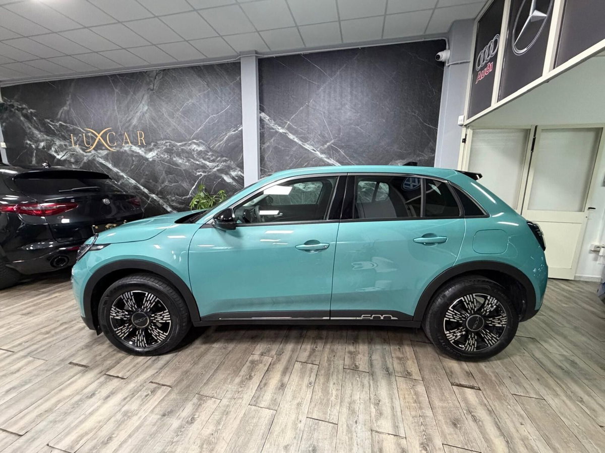 Fiat 600 1.2 Business 100cv (3)