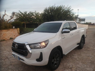 Toyota Hilux 2.D-4D 4WD porte Double Cab Lounge usato